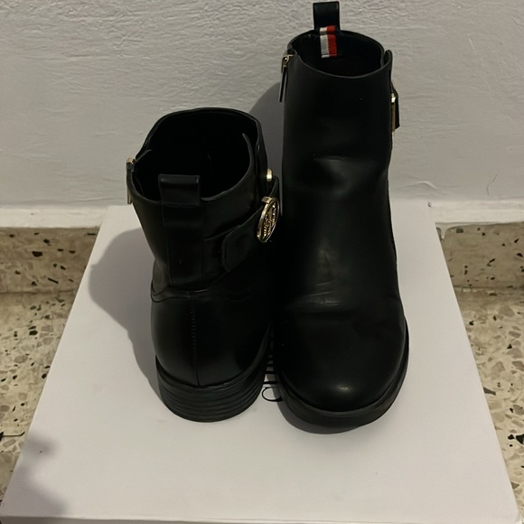 Tammy Hilfiger Boots - Picture 3 of 6